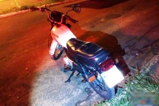 Polícia filma e multa motoristas infratores