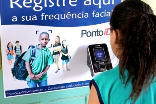 Prefeitura implanta sistema de 'Frequência Facial' em escola