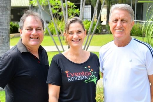 Baile do Hawaii é atração do 8º 'Recordar é Viver'