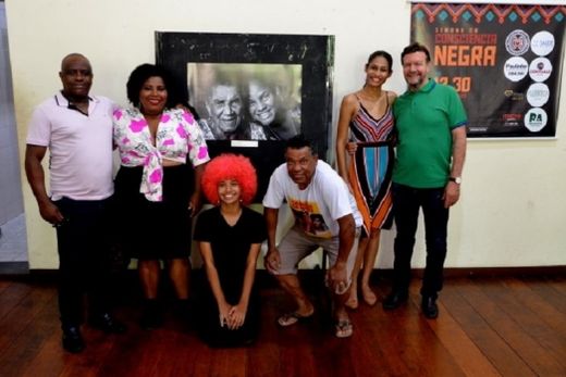 Exposição fotográfica encerra Semana da Consciência Negra