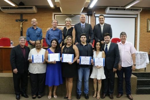 Conselheiros tutelares são empossados