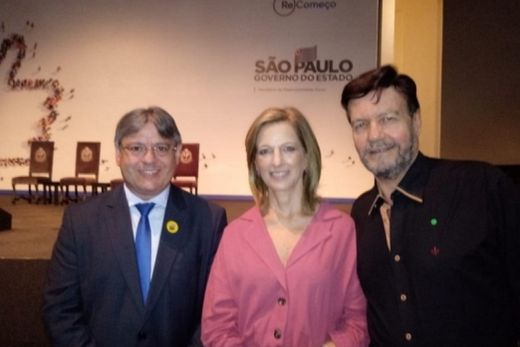 Esquetini assina convênio de R$ 312 mil para Assistência Social