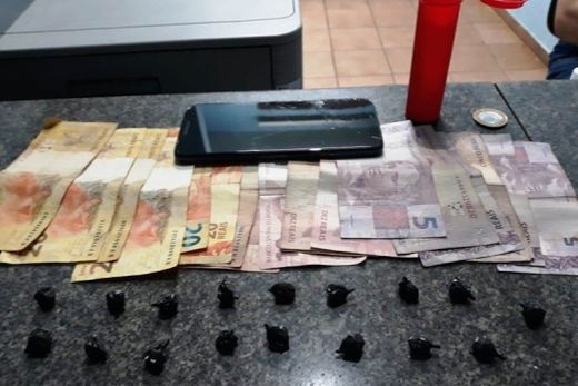 Menor é detido com droga no Jardim Balista