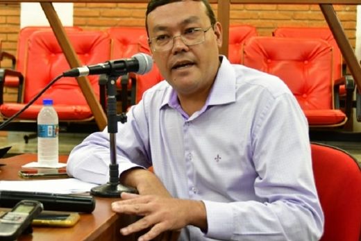 Servidores municipais podem ficar sem reajuste salarial