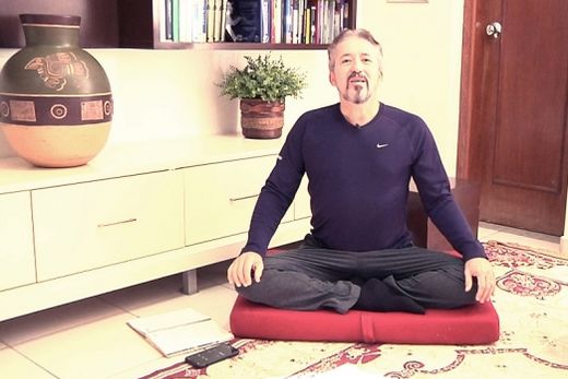 Executivo oferece Live de meditação