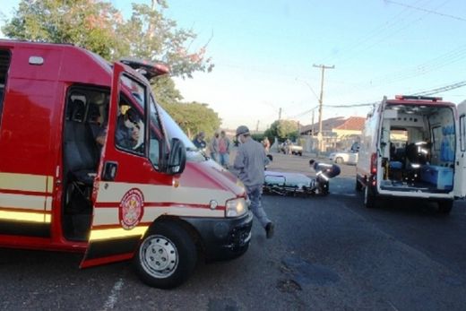 Casal de idosos é atropelado no Jardim do Bosque