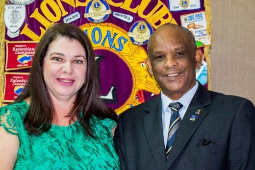 Ronald e Luciana Tristão reassumem presidência do Lions