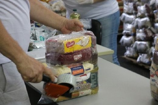 Prefeitura distribuiu 9.980 Kits de Merenda Escolar