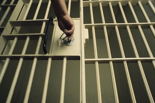 Cerca de 30 mil presos de SP passarão fim de ano em liberdade
