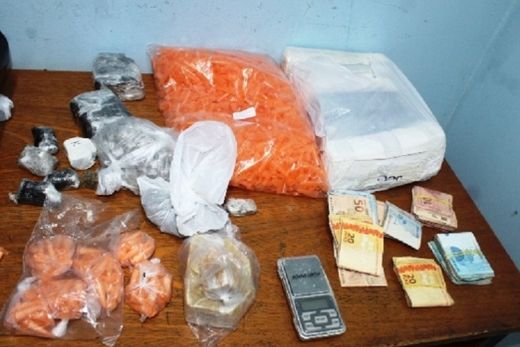 Operação do Gaeco apreende drogas e 11 suspeitos