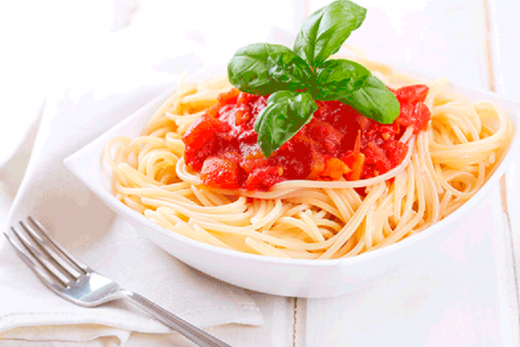 Receita Predilecta: Macarrão com molho rápido