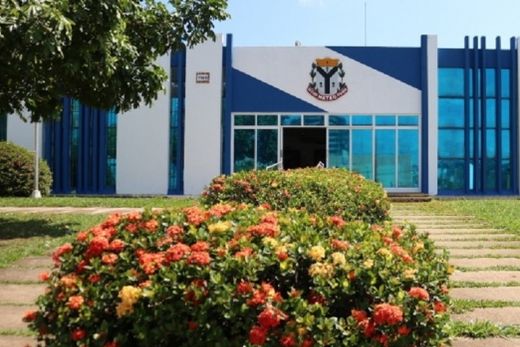 Em novo decreto, prefeitura  libera igrejas e templos