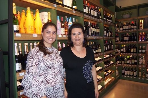 Praça do Vinho investe na qualidade e bom atendimento