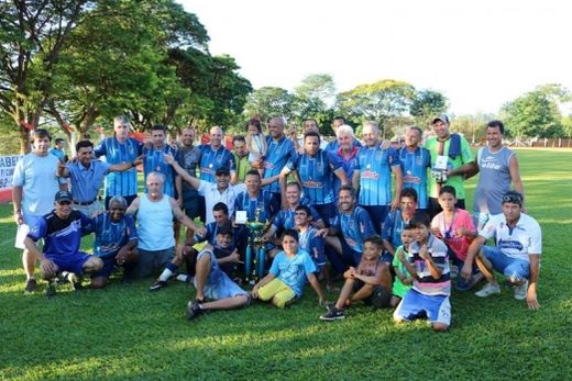 Silvânia é campeã do Campeonato Amador Master