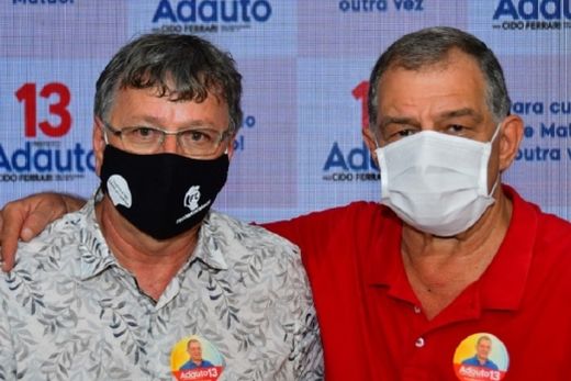Quatro vezes Adauto!