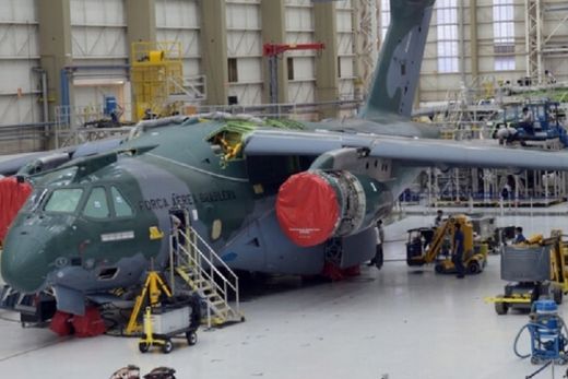 Embraer anuncia venda de duas aeronaves militares para Hungria