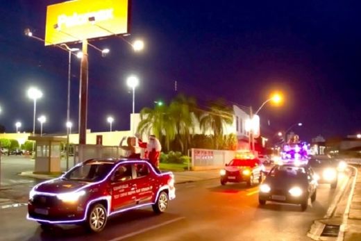 ACE- Matão realizou Carreata de Natal