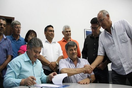 Massafera libera ambulância e mais R$ 160 mil para Matão