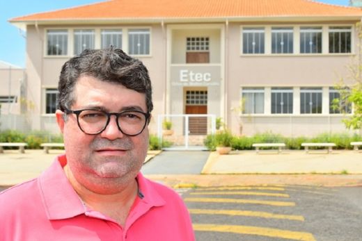 Um livro muito importante para a história da Educação