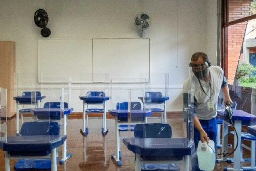 Justiça suspende liminar que proibia retorno às aulas no estado