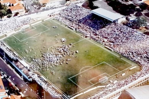 Memorável. Vista aérea do Estádio Municipal no dia em que a Matonense venceu o Santo André por 4x2 e garantiu o acesso à principal divisão do futebol paulista