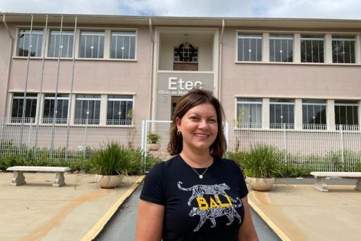 Na direção. "As mulheres devem, perseverantemente, acreditar no seu potencial e se esforçar para que possam ocupar cada vez mais cargos de liderança"