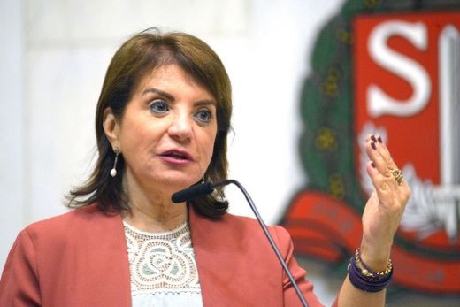 A deputada Professora Bebel. Recurso de R$ 100 mil é destinado a cobrir despesas de custeio do Hospital.