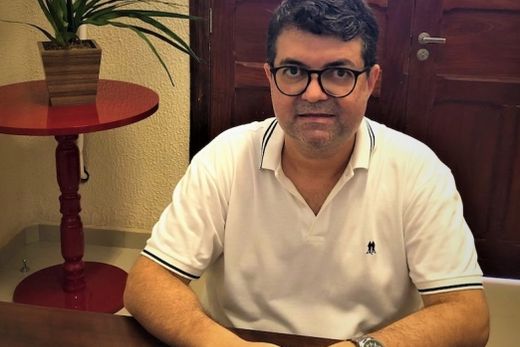 Carlos Diniz tem artigo em revista especializada