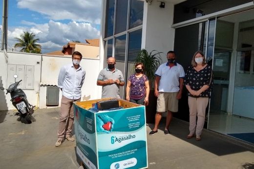 Águas de Matão realiza doação de roupas e calçados