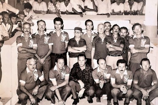 Galeria da Cidade - Turma da bocha e diretores da Sorema