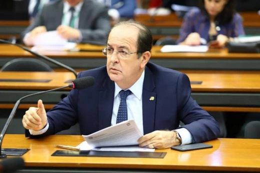 Projeto destina valores do Sistema S para aquisição de vacinas e insumos