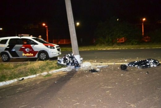 Jovens morrem em acidente na Avenida João Marchesan