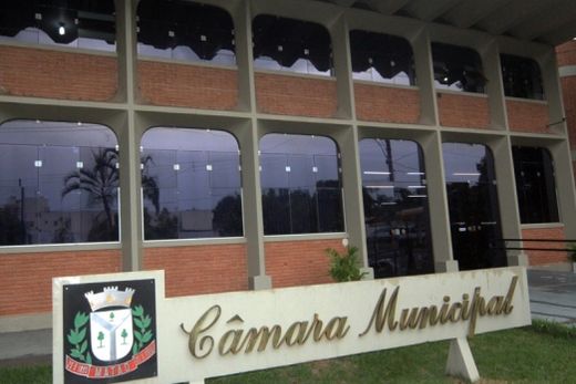 Câmara derruba veto do prefeito quanto a isenção de Área Azul