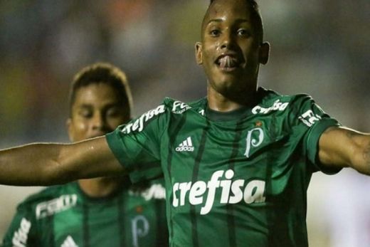 Fernando chegou a três gols na Copinha