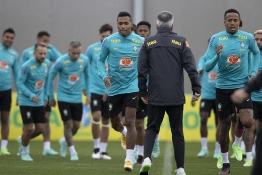 Seleção brasileira decide disputar a Copa América