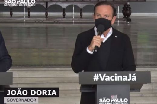 Governo adia ampliação do horário de funcionamento do comércio