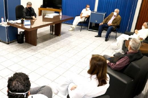 Médicos especialistas são contratados