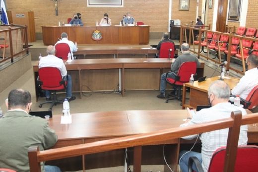 Câmara elabora Substitutivo a Projeto de Lei para controle da pandemia