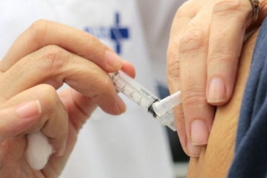 Anvisa diz que algumas vacinas demandarão 3ª dose