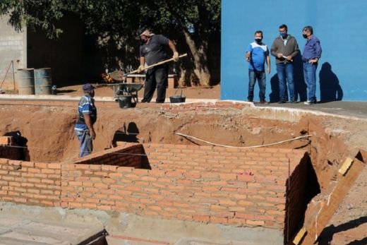 Prefeitura retoma obras paradas em 270 sepulturas