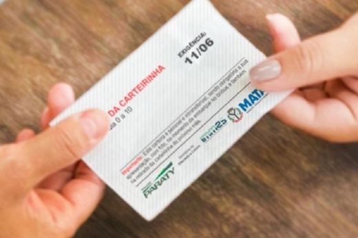 Condição. A carteirinha do transporte será exigida todos os dias na entrada do veículo