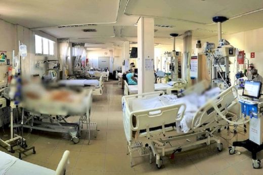 Leitos de UTI. Queda nas internações é constante desde 14 de julho, continuando em agosto; porém, Hospital permanece pedindo a colaboração de todos quanto aos cuidados