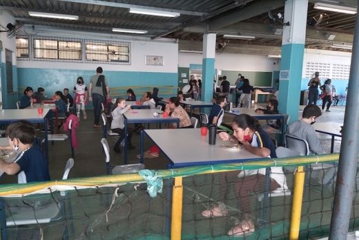 Merenda Matonense. Prefeitura iniciou o programa junto às escolas da rede estadual; na segunda-feira (23) será a vez dos estudantes da rede municipal, com a volta às aulas
