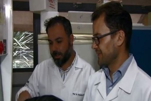 Fernando Rogério Pavan e Jean Leandro dos Santos, da Unesp de Araraquara, autores da pesquisa