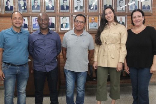 Membros da Associação Tiago Rocha, presentes na Câmara. Edson Lima, Adelmo Rocha, José Marcos de Barras, Larissa Figueiredo e Selma Cardozo