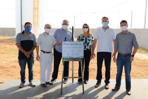 Prestigiando a inauguração. Haroldo Gonçalves, Luiz Fernandes, Paulo Bernardi, Silvia Leticia Tesseroli, Davison Tosadori e Ozanan Pessoa