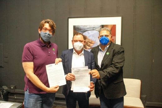 Em São Paulo. O diretor Wanderley Rinco e o secretário Willian Bassi apresentaram projetos para pleitear os recursos