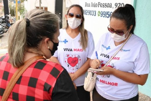 'Viva Mais, Viva Melhor'. Campanha também auxiliará no agendamento para os exames gratuitos da Carreta da Mamografia durante o Outubro Rosa
