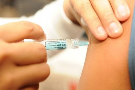Vacinação de febre amarela acontece na rede básica do município