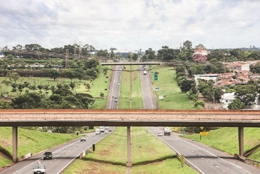 Rodovias devem receber tráfego intenso no feriado